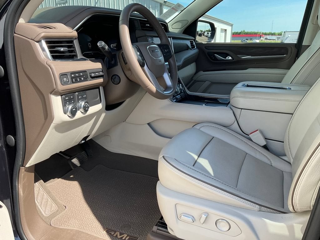 2023 GMC Yukon — side profile view