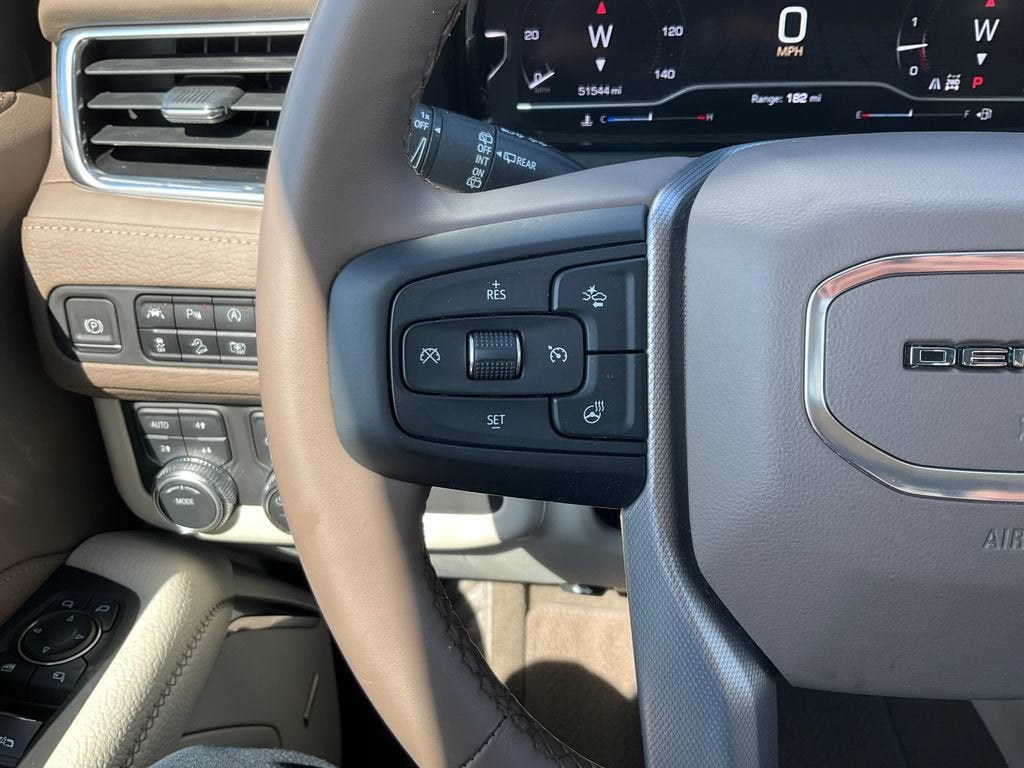 2023 GMC Yukon — detail view